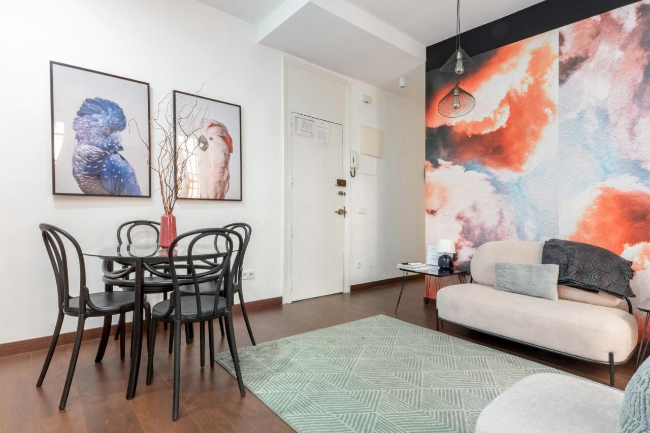 2 Bedrooms 2 Bathrooms Furnished - Malasana - Bright Stylish - Mintystay Μαδρίτη Εξωτερικό φωτογραφία
