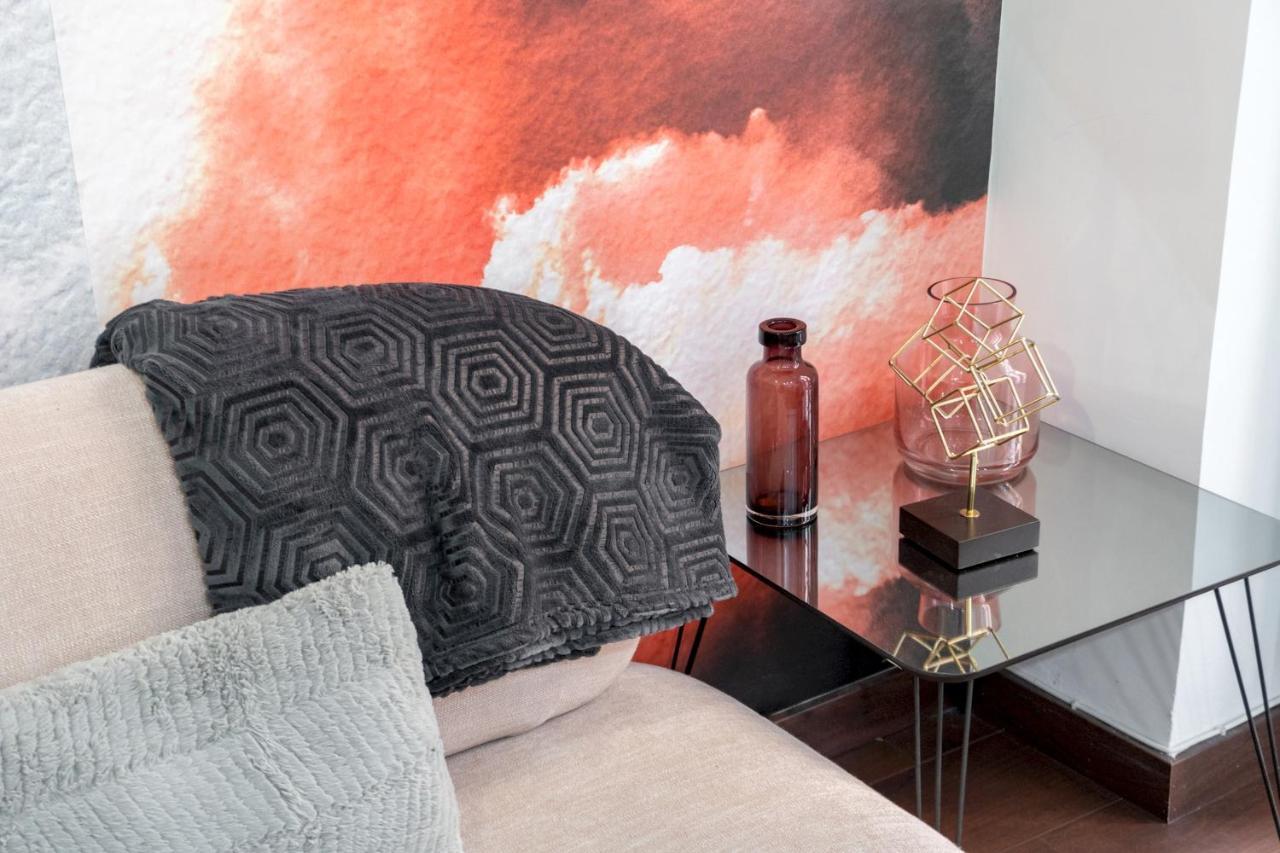 2 Bedrooms 2 Bathrooms Furnished - Malasana - Bright Stylish - Mintystay Μαδρίτη Εξωτερικό φωτογραφία