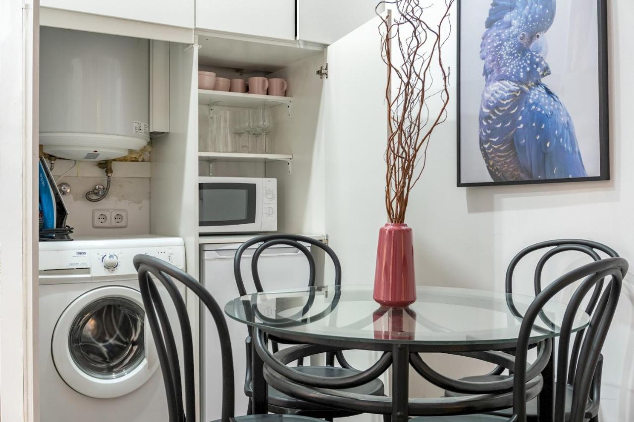 2 Bedrooms 2 Bathrooms Furnished - Malasana - Bright Stylish - Mintystay Μαδρίτη Εξωτερικό φωτογραφία
