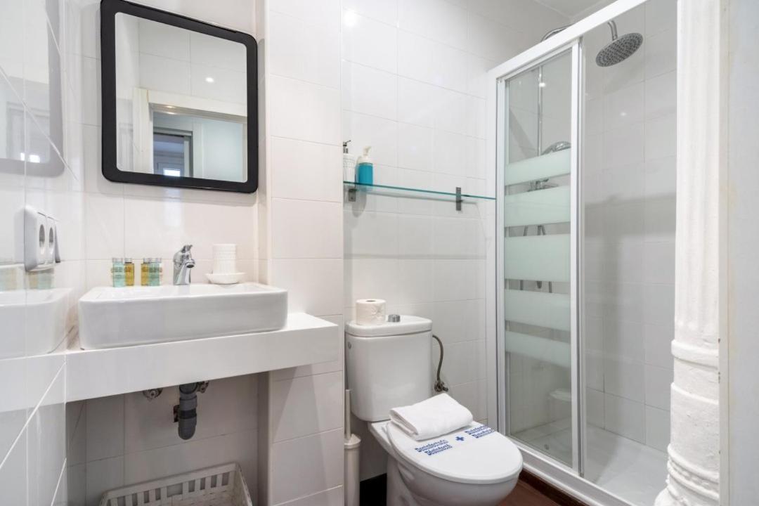 2 Bedrooms 2 Bathrooms Furnished - Malasana - Bright Stylish - Mintystay Μαδρίτη Εξωτερικό φωτογραφία